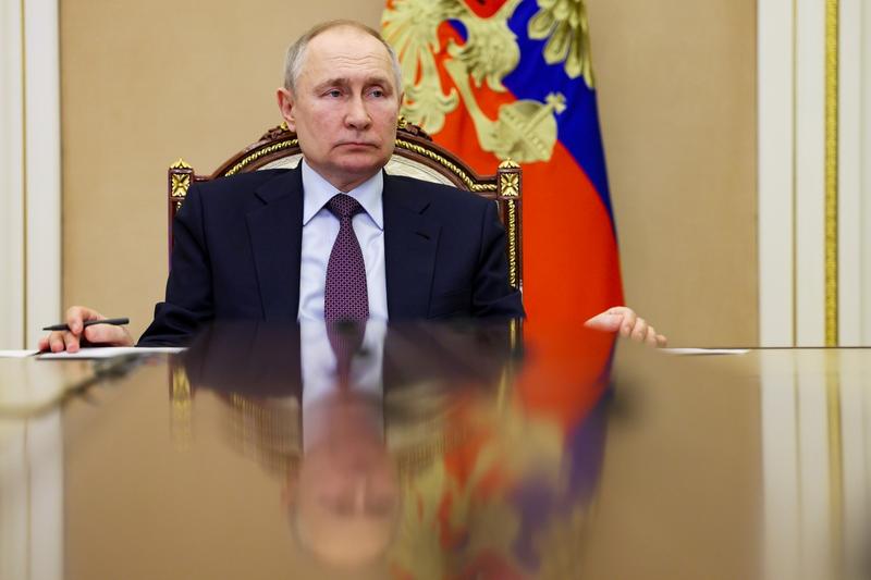 Putin afirmă că Rusia e „nevoită” să lanseze lovituri asupra infrastructurii energetice ucrainene