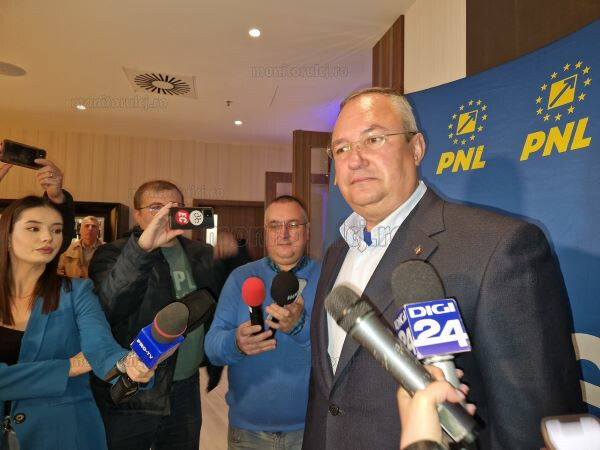 Nicolae Ciucă, liderul PNL, laudă administraţia de la Cluj: „Este un model. A înţeles nevoile şi aşteptările cetăţenilor”.