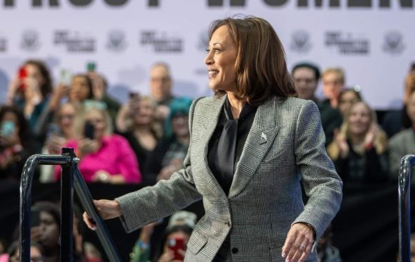 Sondaj. Kamala Harris ar fi un prieten mai bun al României, consideră votanţii PNL, PSD şi USR.