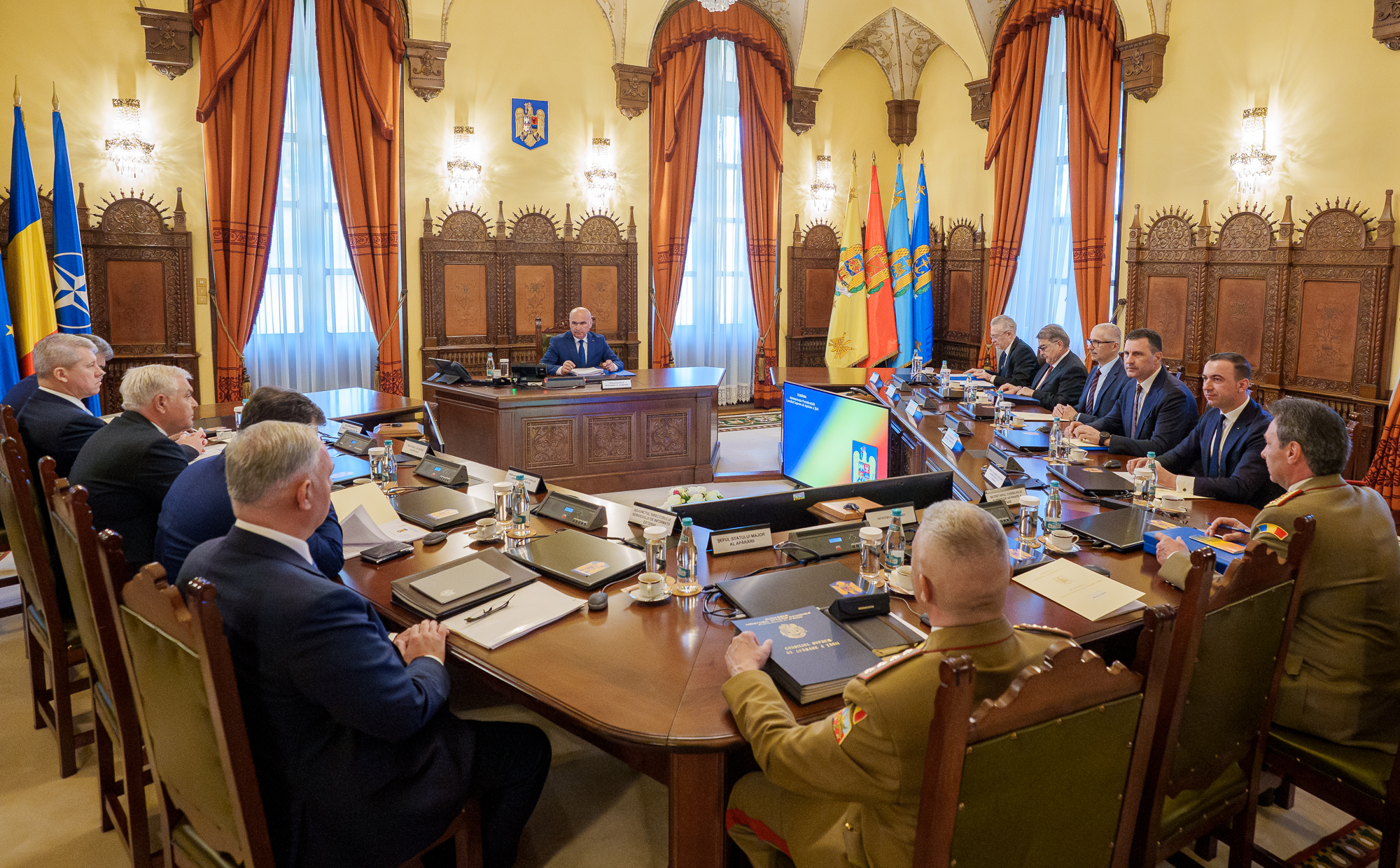 CSAT: bugetul pentru apărare crește etapizat. Încheierea lucrărilor la hidrocentrale, un „proiect de siguranță națională”.