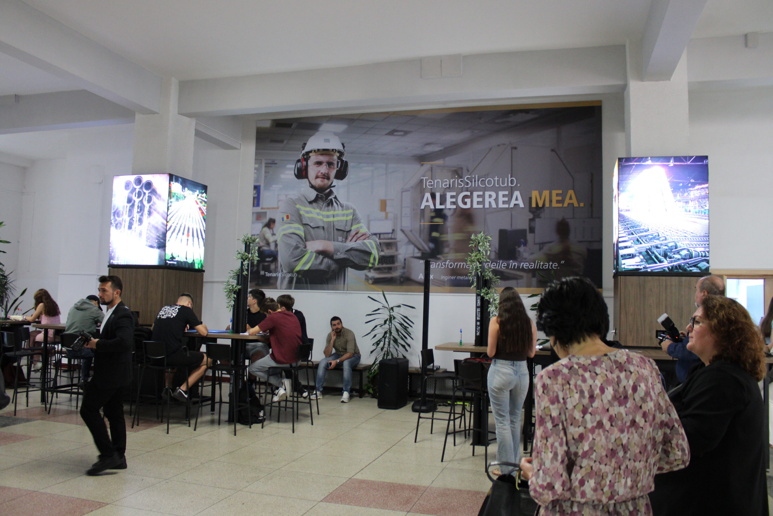 TenarisSilcotub și Universitatea Tehnică din Cluj-Napoca inaugurează un spațiu modern dedicat studenților. Un nou pas într-un parteneriat strategic pentru viitorul educației tehnice.