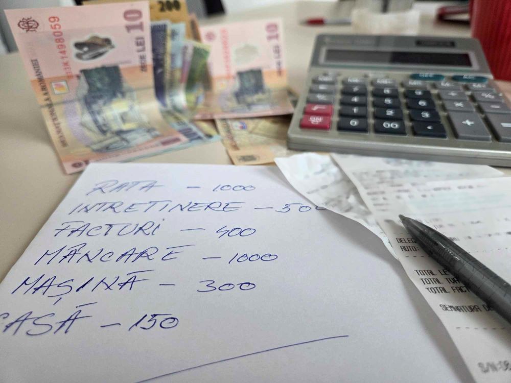 FMI recomandă României renunțarea la cota unică de impozitare a veniturilor, creșterea TVA, a accizelor și a impozitului pe dividende