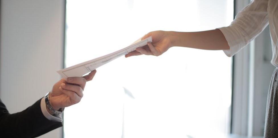Vor să mărească impozitele și inventează taxe noi. Dar strategia de digitalizare a ANAF… nu există!