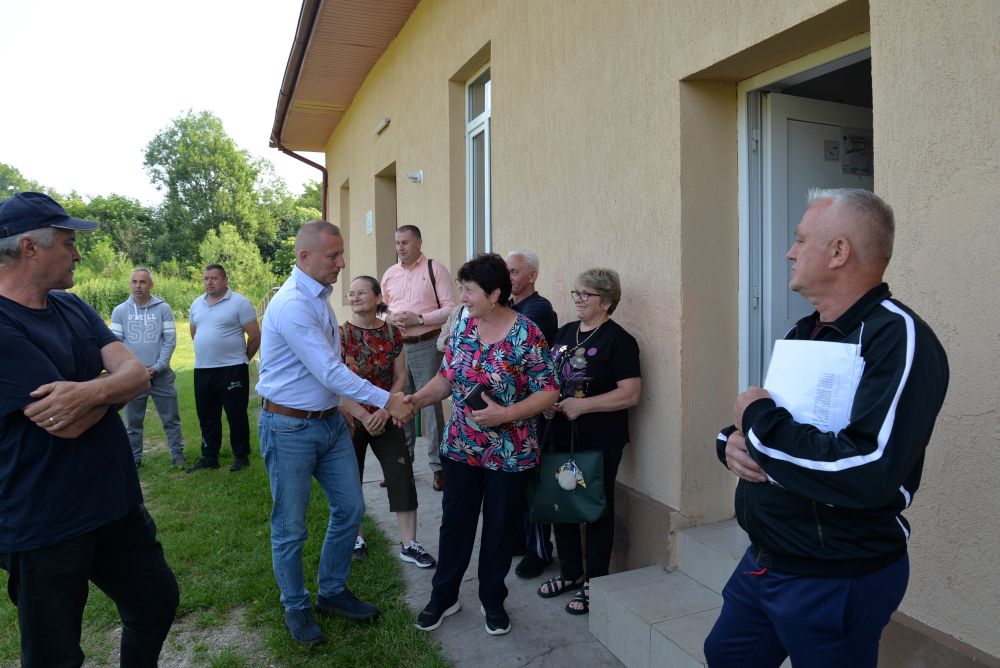 A fost dată în funcțiune noua rețea de apă ce deservește trei sate ale comunei Feleacu. Investiție de 13 mil. lei.