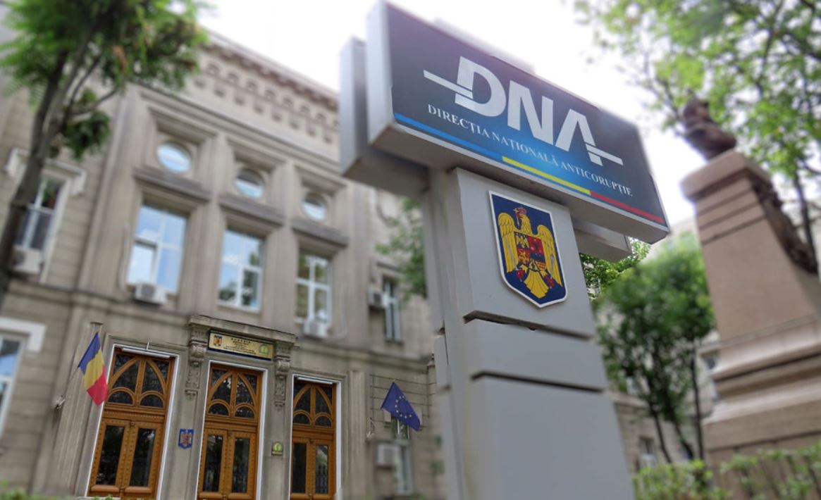 Percheziții DNA la Spitalul Militar „Carol Davila”. Medici suspectați că luau mită.