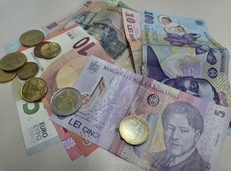 Avertismentul economiștilor: România poate intra în recesiune în acest an din cauza deficitului bugetar