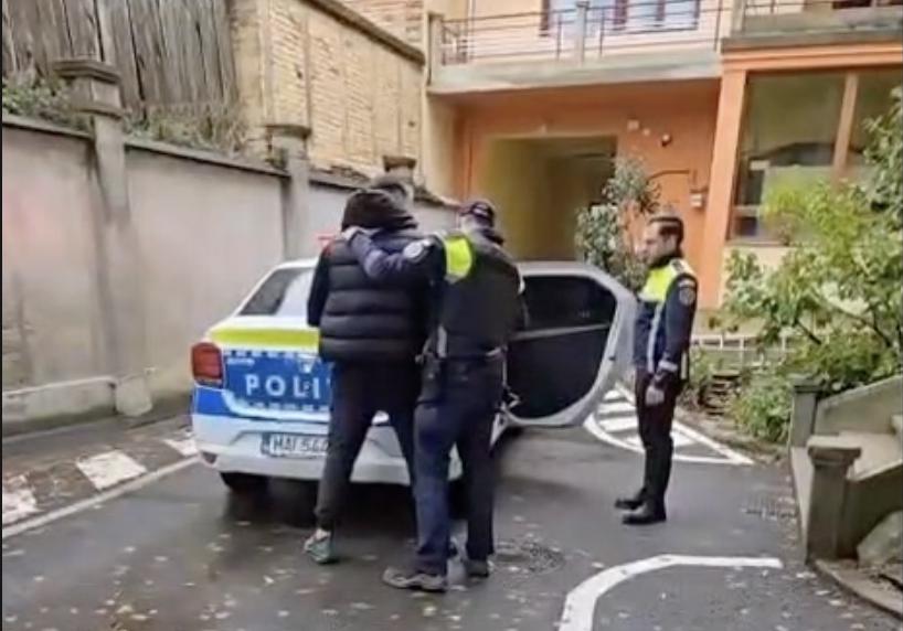 Bătaie într-o sală de păcănele din Cluj. Un bărbat a ajuns la pușcărie după a lovit un jucător pe unde a apucat.