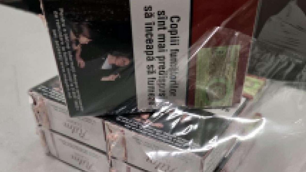 Membru AUR Huedin, acuzat de trafic de țigări