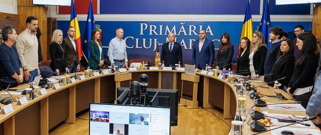 Consilier AUR Cluj, pretenții cu substrat etnic din cauza banilor alocați pentru evenimentele de 1 Decembrie și Zilele Culturale Maghiare. Boc, reacție categorică: „Să nu aduceți fantomele trecutului la această masă”.