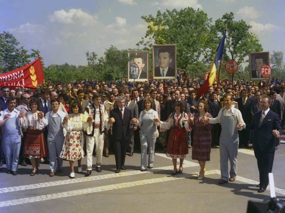 Stenogramele care arată cum sufereau românii de frig pe vremea lui Ceaușescu: „Până la 11.00, nu dau gaze nimănui!”